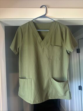 Women's Olive Green V-Neck Scrub Top and Bottom Scrub Set